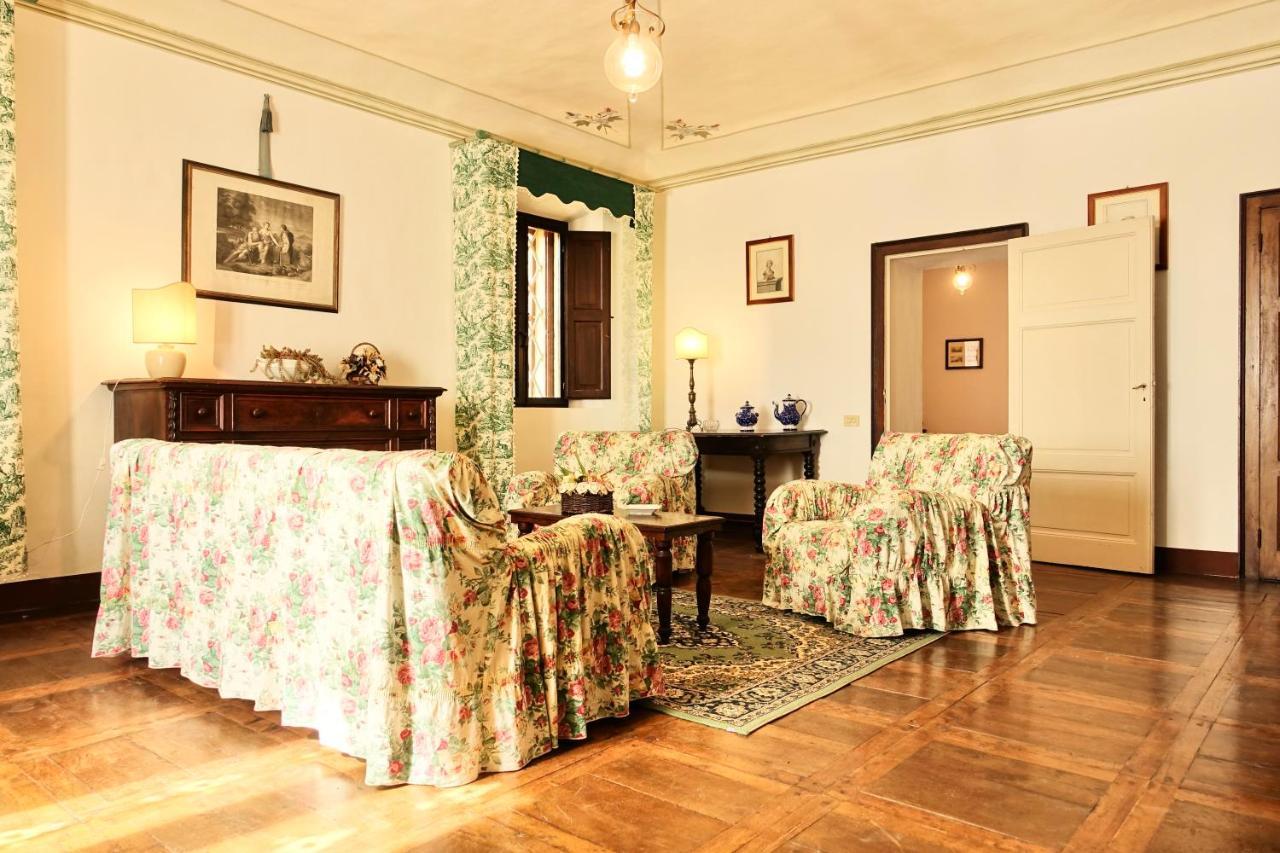 Villa Buonsignori - Wine & Olive Oil Farm Corsano  Bagian luar foto