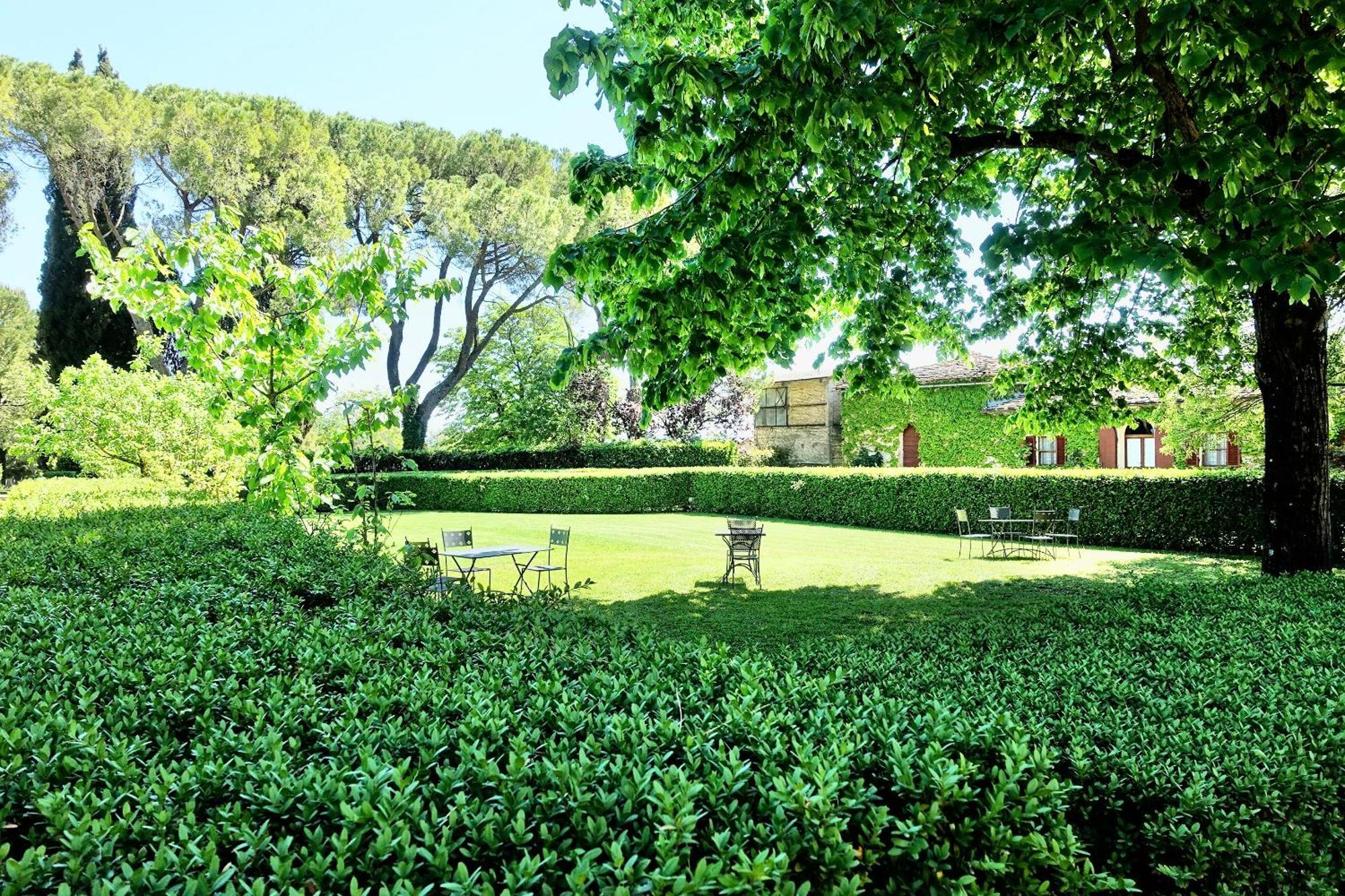 Villa Buonsignori - Wine & Olive Oil Farm Corsano  Bagian luar foto